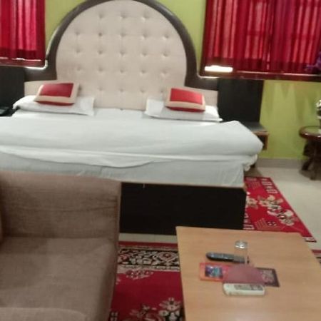 Jaya Palace Hotel By Wb Inn Dhaulpur Exteriér fotografie